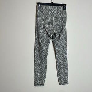 Lululemon | Wunder Under High Rise Crop 25” Size 6